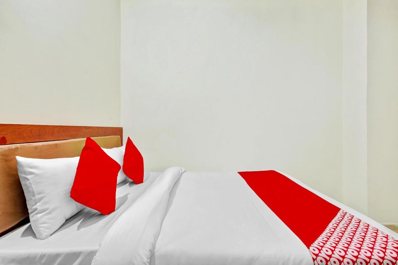 גאזיאבאד Hotel O Yash Hotel מראה חיצוני תמונה