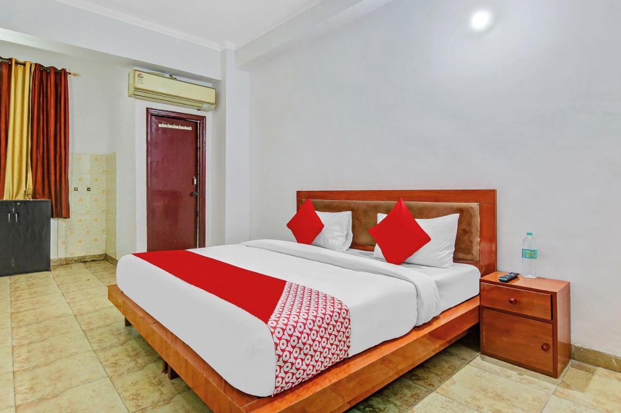 גאזיאבאד Hotel O Yash Hotel מראה חיצוני תמונה