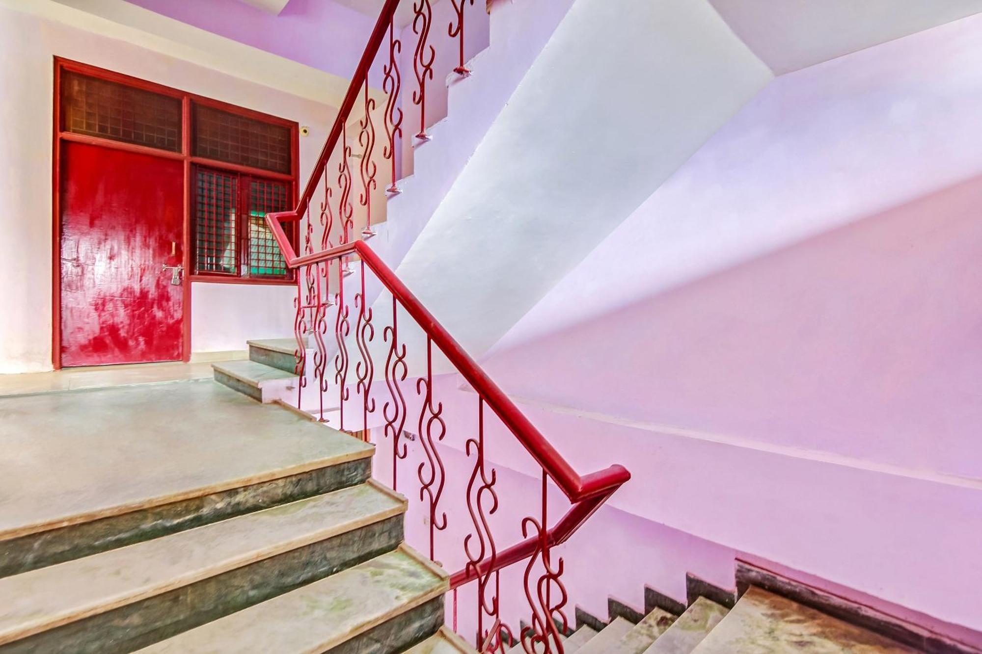 גאזיאבאד Hotel O Yash Hotel מראה חיצוני תמונה