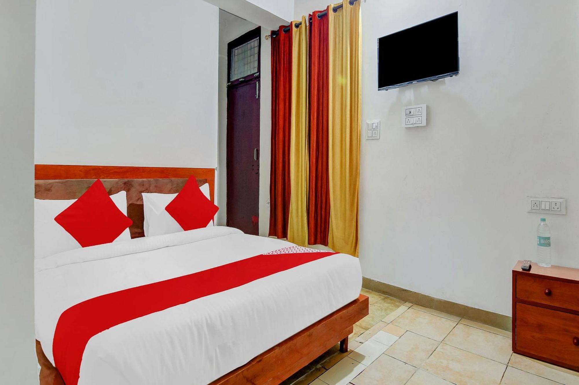 גאזיאבאד Hotel O Yash Hotel מראה חיצוני תמונה
