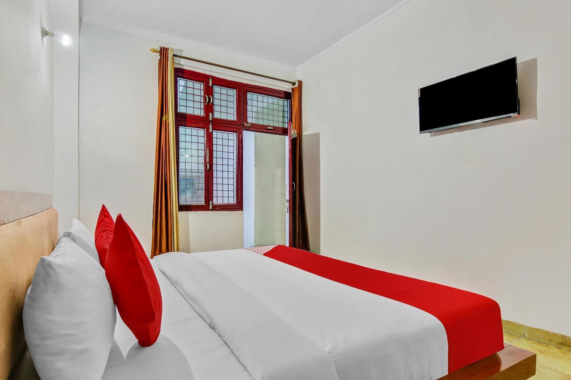 גאזיאבאד Hotel O Yash Hotel מראה חיצוני תמונה